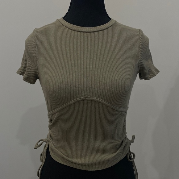 Olive Green Crop Top - Picture 1 of 5